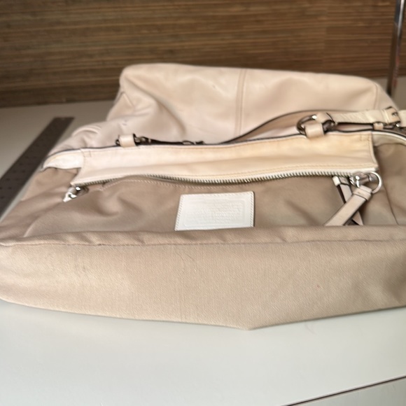 Coach Cream Color Shoulder Bag - Picture 14 of 14